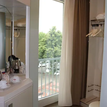Ark Hotel Werona