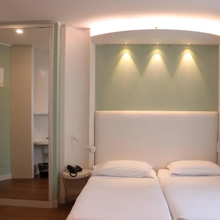 Hotel Ark