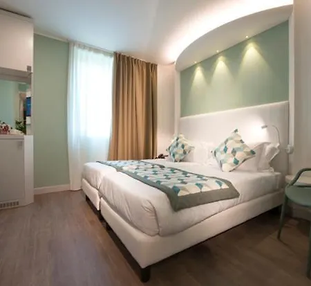 Ark Hotel 4*